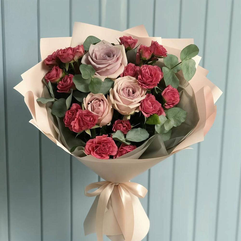 Букет цветов из: Гвоздики и Розы в Фастовецкой