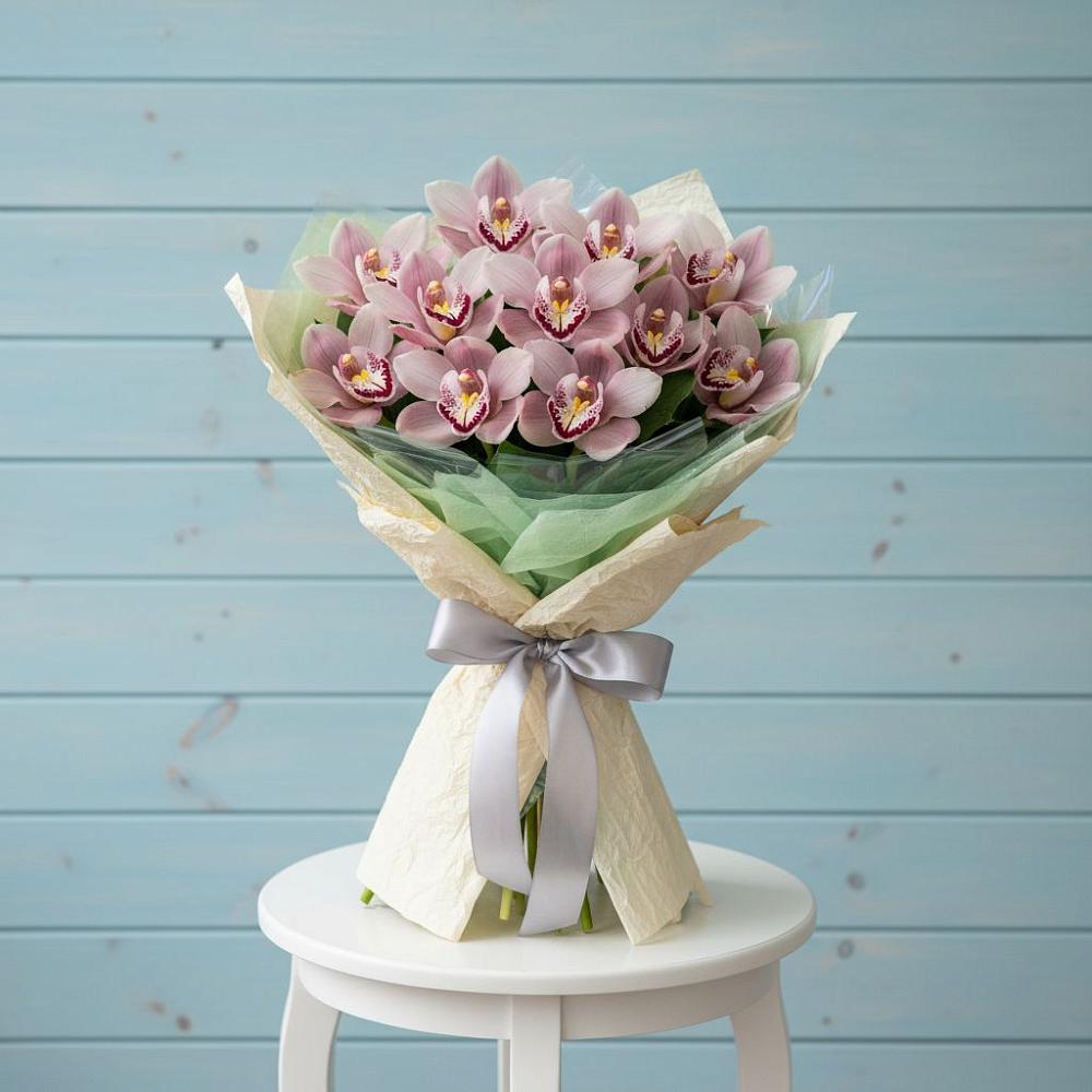 Букет цветов из: Орхидеи и Розы в Фастовецкой