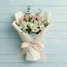 Букет цветов из:  Альстромерии в Фастовецкой