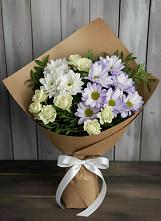 Букет цветов из:  Хризантемы и Розы в Фастовецкой