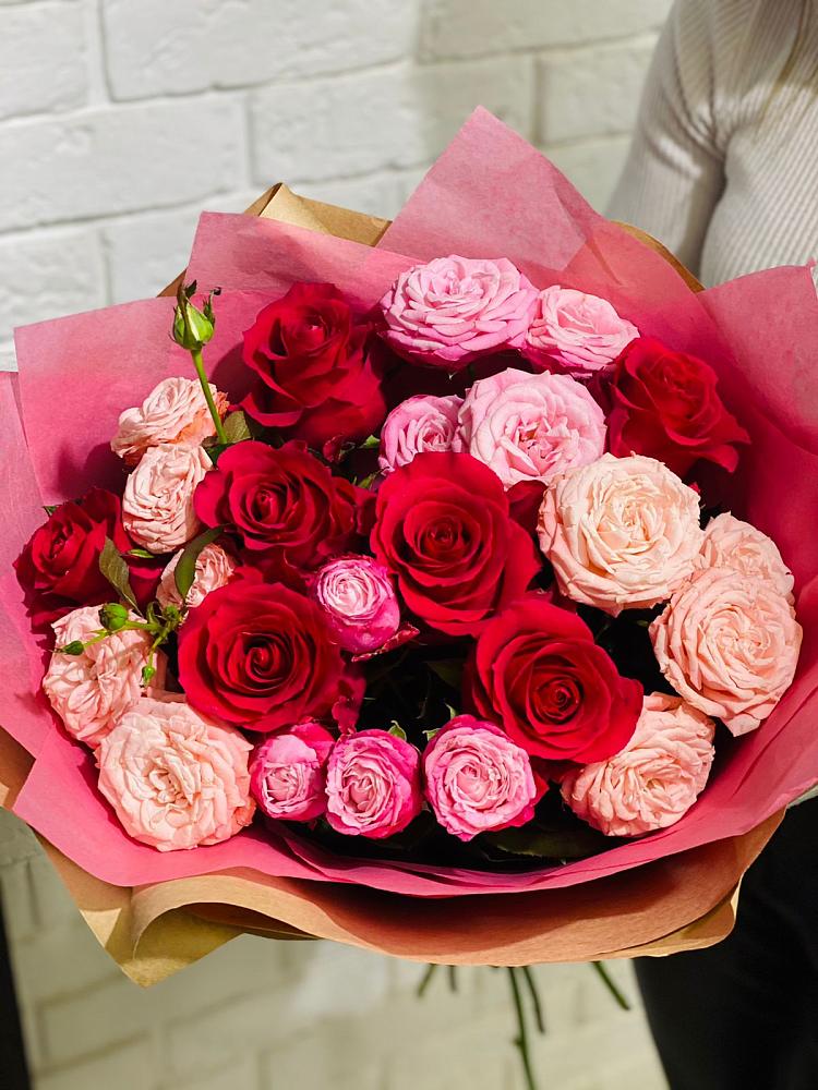 Букет цветов из: Розы в Фастовецкой