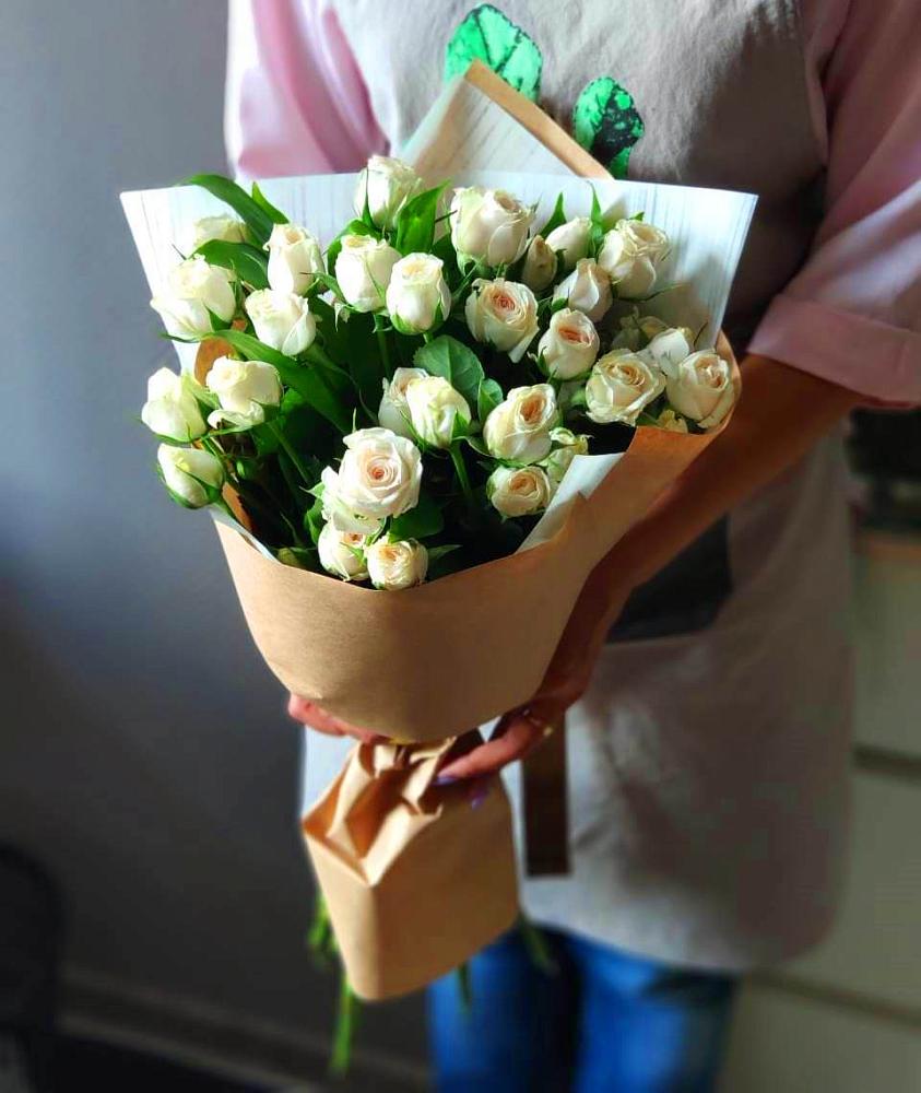 Букет цветов из: Розы в Фастовецкой