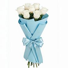 Букет 7 белых роз Проуд в Фастовецкой