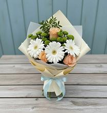 Букет цветов из:  Герберы, Розы и Хризантемы в Фастовецкой