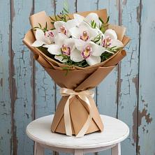 Букет цветов из:  Орхидеи и Розы в Фастовецкой